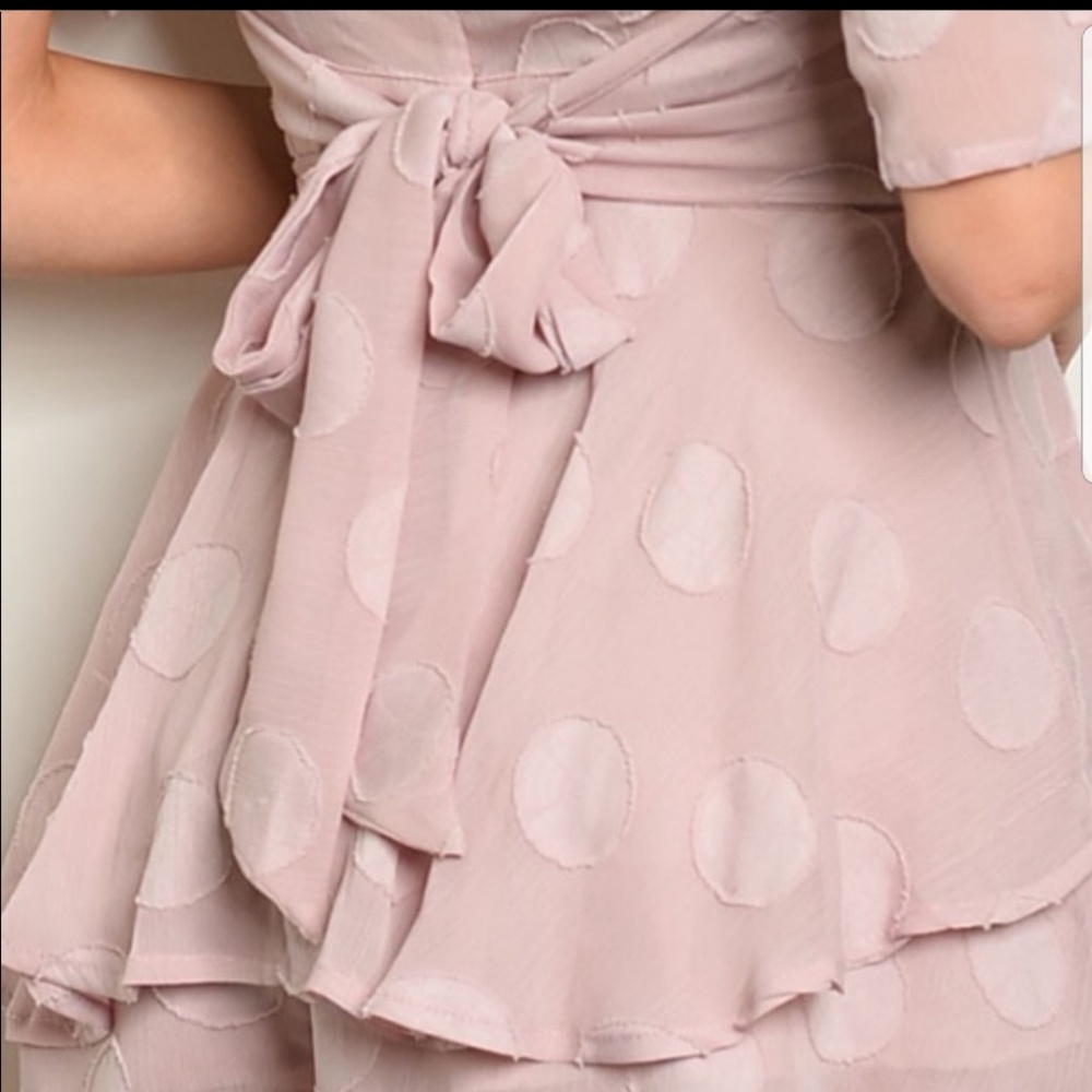 Last 1🌷 Mauve polka dot romper - Picture 2 of 2